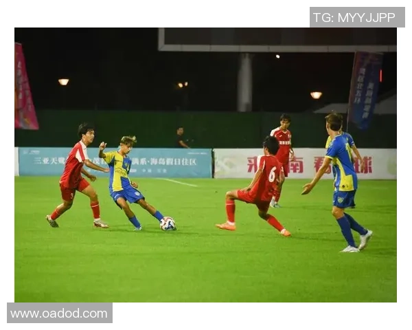 新闻直播频道聚焦足球明星背后的故事与荣耀瞬间